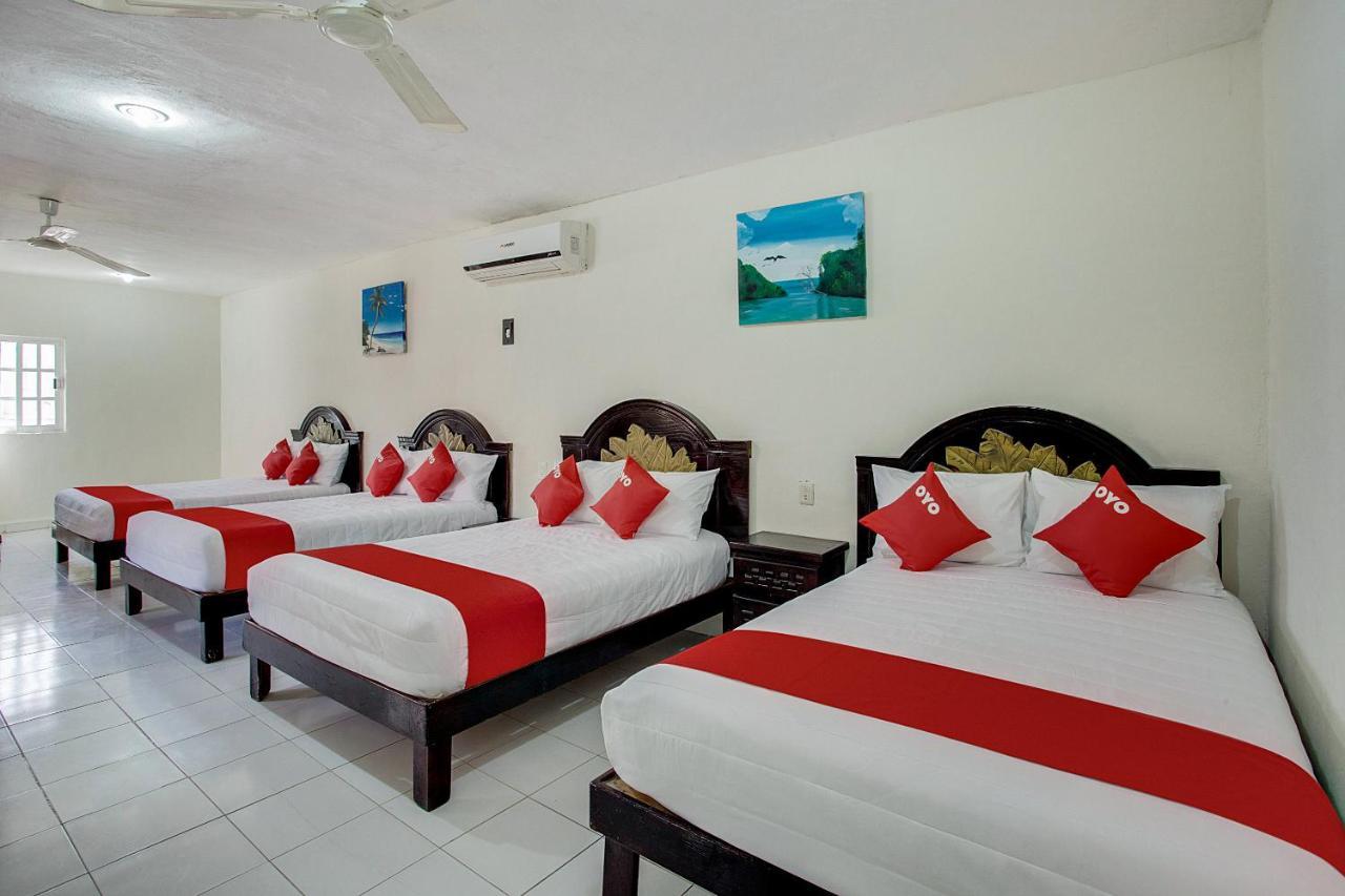 Oyo Hotel Addy Tulum Exterior photo